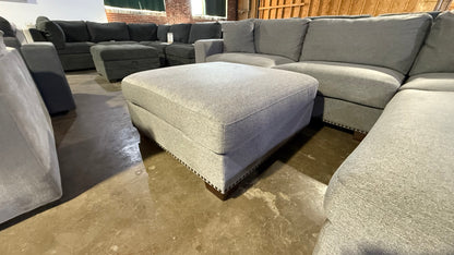 ARTESIA FABRIC SECTIONAL