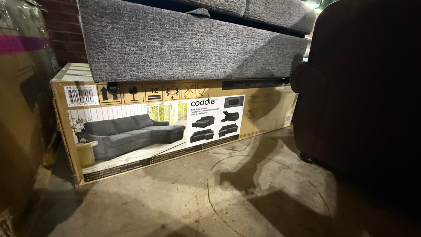 ARIA SLEEPER SECTIONAL