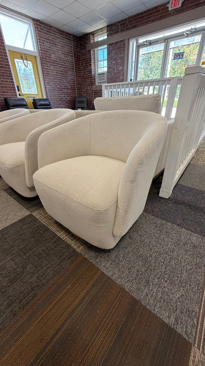 HENREDON MURPHY ACCENT CHAIR