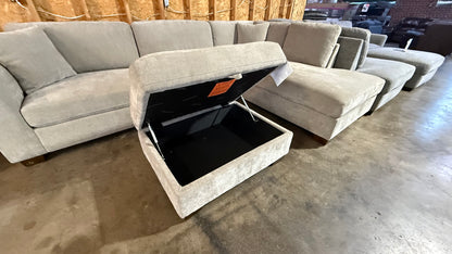 WALSEN 3PC SECTIONAL W/ OTTOMAN
